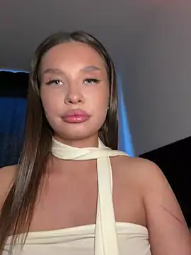 BeautyBella  online show from 06-12-26, 04:16