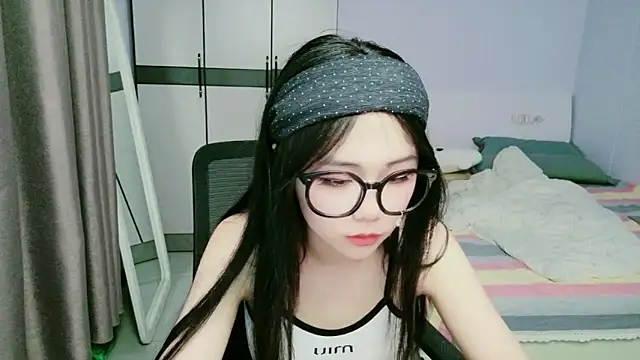 xiaoxiaoyu030 online show from 05-22-26, 03:21