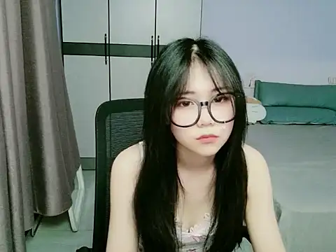 xiaoxiaoyu030 online show from 05-16-26, 10:36