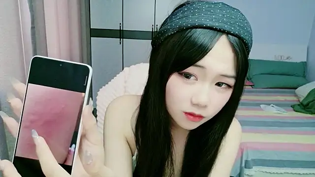 xiaoxiaoyu030 online show from 06-07-26, 07:24