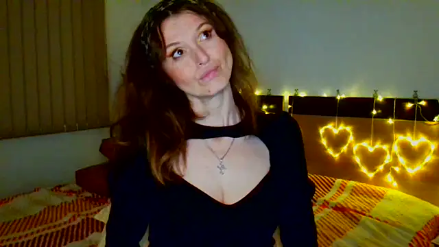 LoveElenika online show from 05-31-26, 06:09