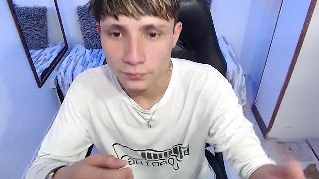 Yao 23 online show from 05-30-26, 03:46