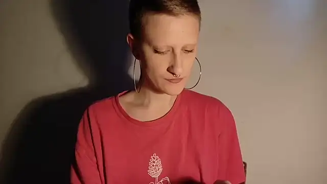 Candy Rust online show from 06-08-26, 07:31