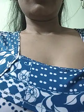 Bipasha Vasu online show from 06-04-26, 07:24