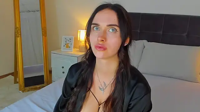 KellyWhites online show from 06-11-26, 05:26