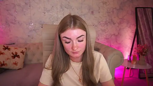 Lolly Rosee online show from 05-20-26, 06:54