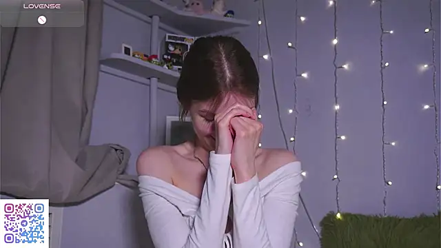 OpsiBoobsi online show from 05-19-26, 05:25
