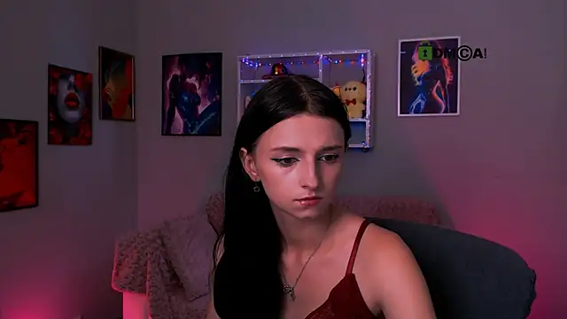 caroline honeyy online show from 06-11-26, 12:46