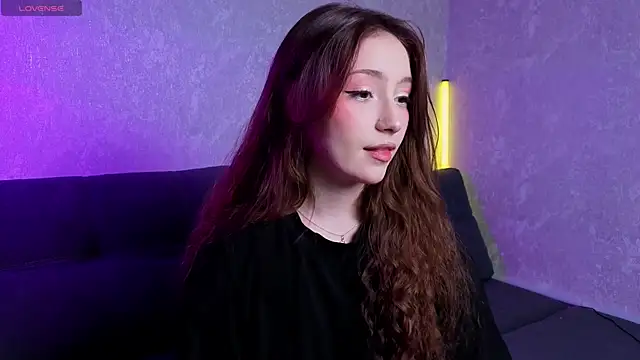 LunariaLive online show from 06-14-26, 10:05