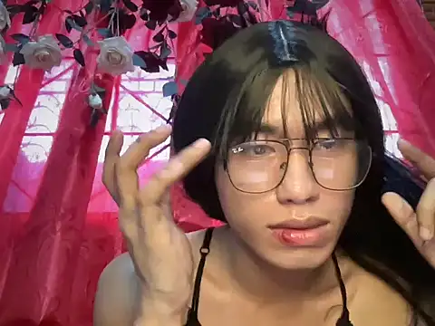 sweet mallory online show from 05-14-26, 07:27