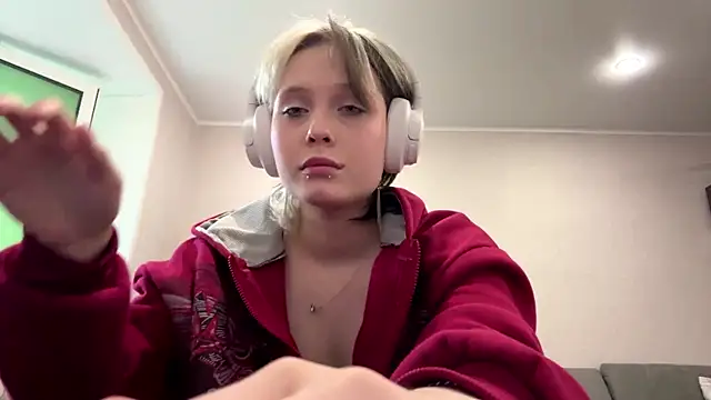 CuteLilit online show from 06-02-26, 04:40