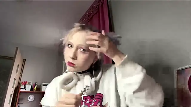 CuteLilit online show from 05-14-26, 03:42