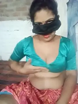Hindicouple1 online show from 05-28-26, 04:24