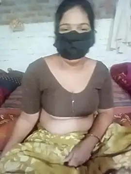 Hindicouple1 online show from 06-21-26, 06:03