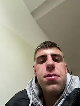 YourFavoriteSexy online show from 05-19-26, 04:08