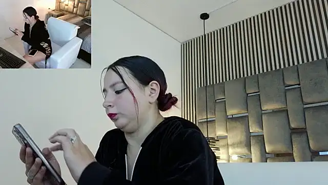 abigailthxx online show from 05-14-26, 11:24