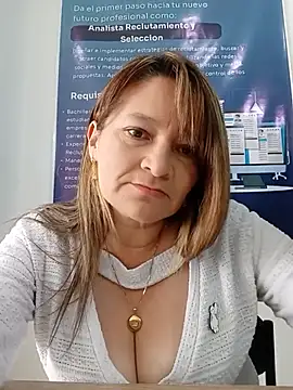 KAREN--03 online show from 05-31-26, 04:13