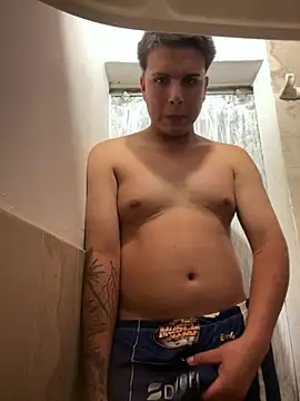 Snapshot of alexerdiego chatting on 06-14-26, 06:47 alexerdiego online show from 06-14-26, 06:47