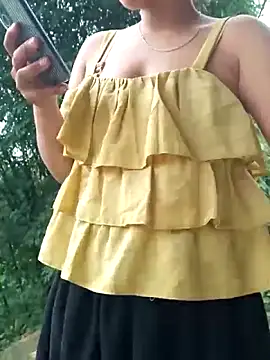 Mirra-a online show from 05-24-26, 12:21