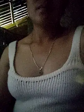 Olivia-ly online show from 05-19-26, 06:09