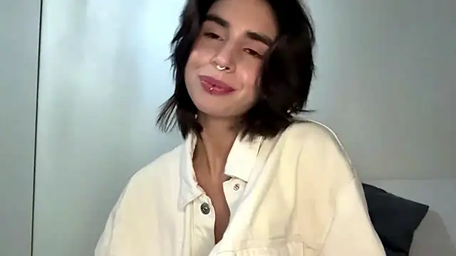 Snapshot of JessiaRuezga chatting on 05-24-26, 12:27 JessiaRuezga online show from 05-24-26, 12:27