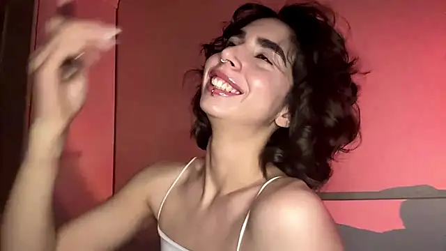 Snapshot of JessiaRuezga chatting on 05-23-26, 01:43 JessiaRuezga online show from 05-23-26, 01:43