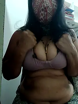 Snapshot of Miss_Shivangi chatting on 05-14-26, 11:13 Miss Shivangi online show from 05-14-26, 11:13