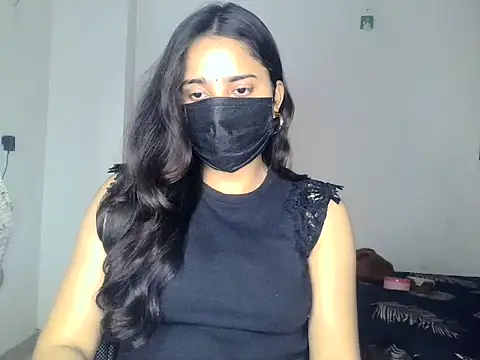 Snapshot of priyanks_sharma37 chatting on 06-27-26, 05:13 priyanks sharma37 online show from 06-27-26, 05:13