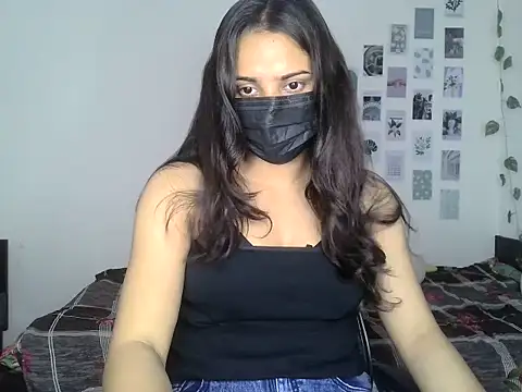 Snapshot of priyanks_sharma37 chatting on 05-18-26, 05:23 priyanks sharma37 online show from 05-18-26, 05:23