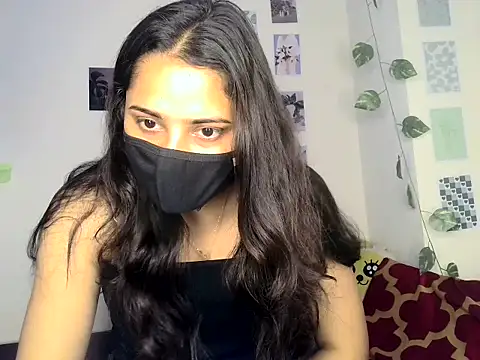 Snapshot of priyanks_sharma37 chatting on 05-15-26, 05:27 priyanks sharma37 online show from 05-15-26, 05:27