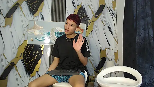 KING LOVERS1 online show from 06-14-26, 01:34