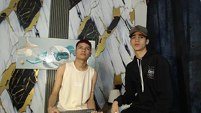 KING LOVERS1 online show from 06-19-26, 02:01