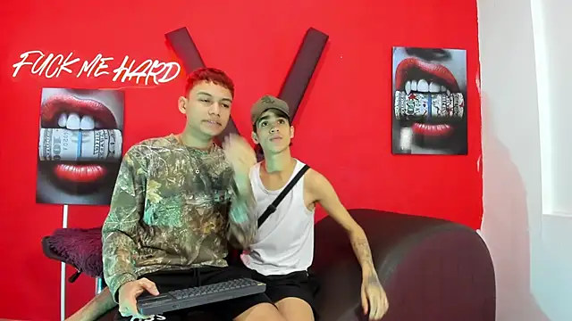 KING LOVERS1 online show from 05-19-26, 07:26