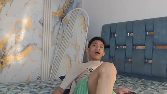 RONALDA HOT26 online show from 06-18-26, 01:49