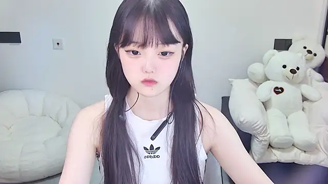 Evil-Bunny007 online show from 06-19-26, 12:44