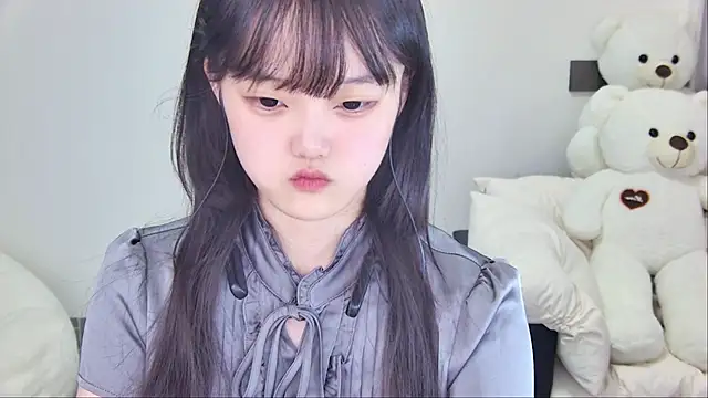 Evil-Bunny007 online show from 06-14-26, 12:28
