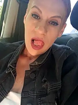 KittyDesiree online show from 06-10-26, 06:58