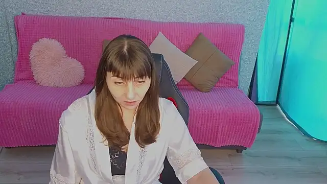 Snapshot of StelaDream chatting on 05-15-26, 09:40 StelaDream online show from 05-15-26, 09:40