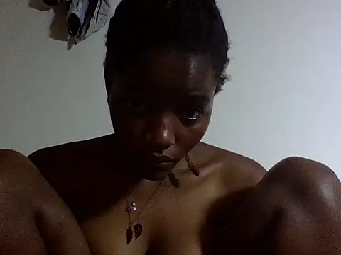 Chocolatebabe98 online show from 06-05-26, 12:55