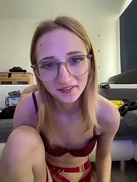 LauraundSteve  online show from 06-03-26, 03:06