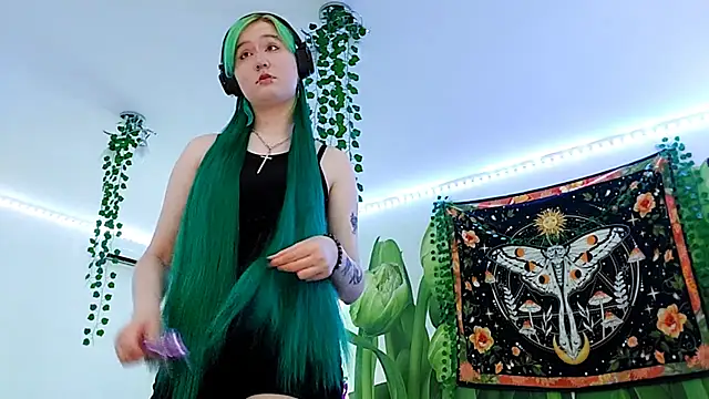 HunXena online show from 06-17-26, 04:39