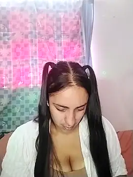 Pamela sa online show from 05-20-26, 04:26