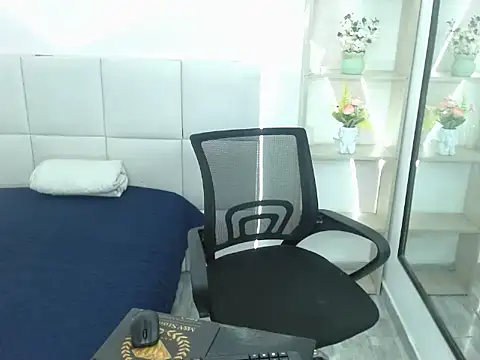 ivytemptation online show from 06-17-26, 12:37