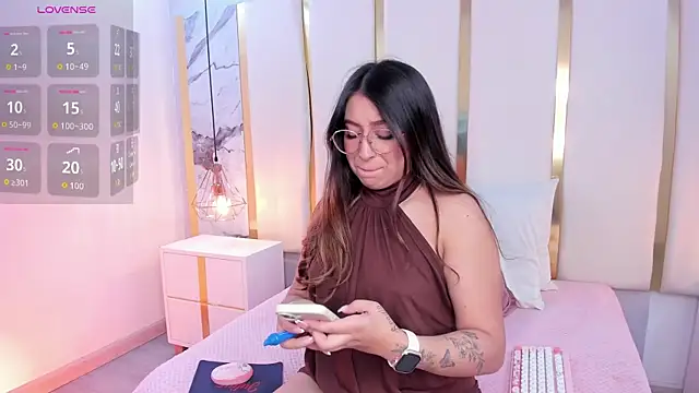 KamilaVegga online show from 07-04-26, 11:05