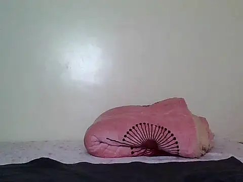 petite hottie online show from 05-22-26, 08:40