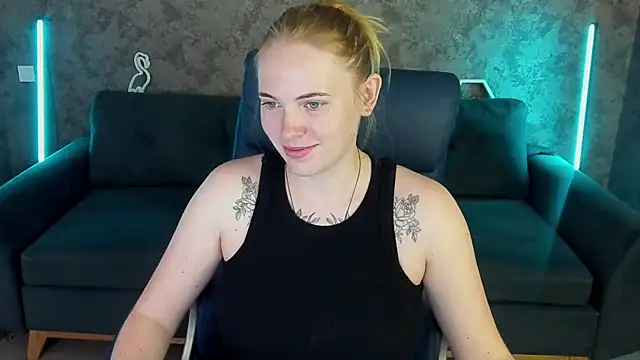 NikkyReyyy online show from 05-19-26, 01:07
