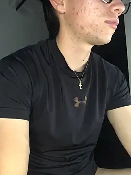 Snapshot of Salvatore_angelo chatting on 05-19-26, 03:57 Salvatore angelo online show from 05-19-26, 03:57