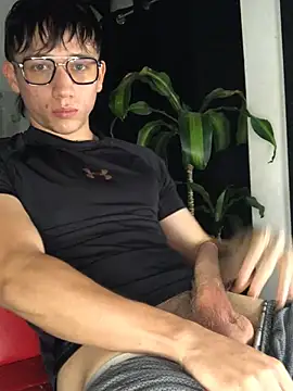 Salvatore angelo online show from 06-05-26, 03:11
