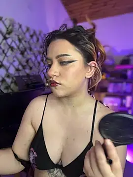 NikkiNix online show from 05-31-26, 01:06