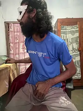 Snapshot of Inuchethi chatting on 10-19-25, 07:33 Inuchethi online show from 10-19-25, 07:33